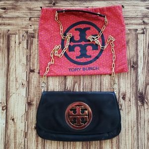 Tory Burch Clutch black small bag wit logo gold Chain strap & dust bag